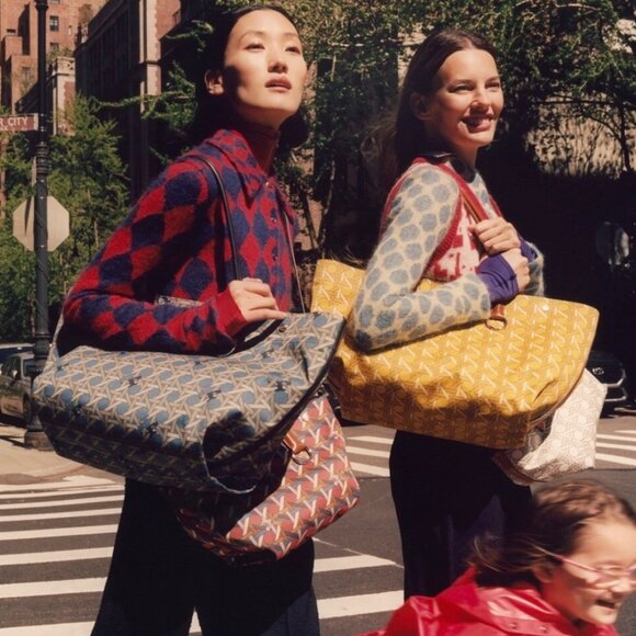 Tory Burch Large Tote "EUC" - Picture 16 of 16